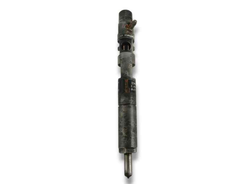 Recambio de inyector para renault kangoo 1.5 dci diesel referencia OEM IAM 8200815416 H8200421897 