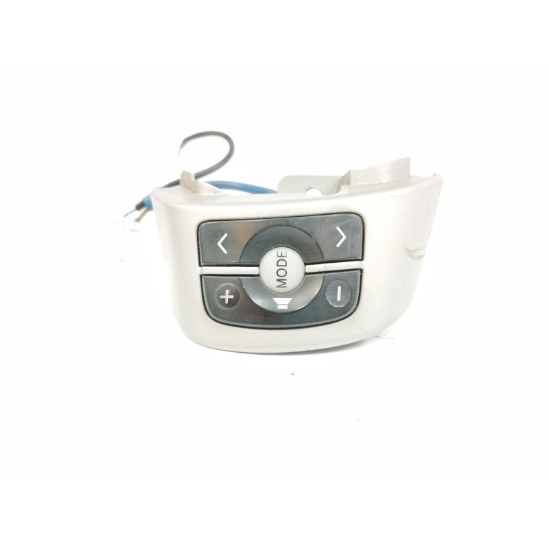 Recambio de mando volante para toyota yaris (_p9_) 1.3 vvt-i (scp90_) referencia OEM IAM 75B412  