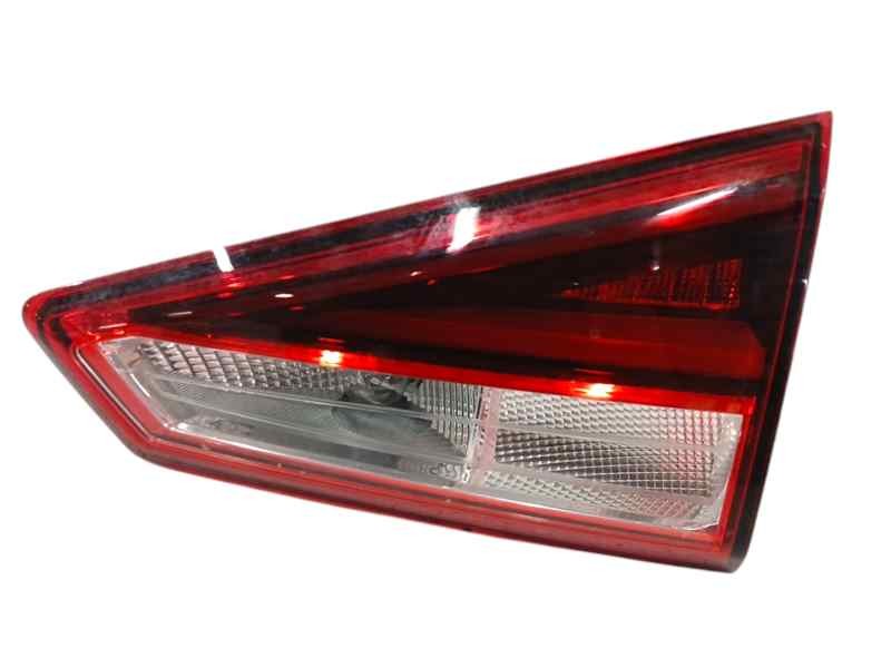Recambio de piloto trasero derecho interior para seat arona (kj7, kjp) 1.0 tsi referencia OEM IAM 6F9945308D Recambio de piloto trasero derecho interior para seat arona (kj7, kjp) 1.0 tsi referencia OEM IAM 6F9945308D