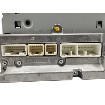 Recambio de sistema audio / radio cd para toyota verso 1.6 16v cat referencia OEM IAM 861200F090  