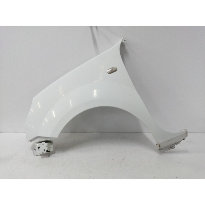 Recambio de aleta delantera izquierda para renault kangoo (f/kc0) 1.5 dci diesel referencia OEM IAM   