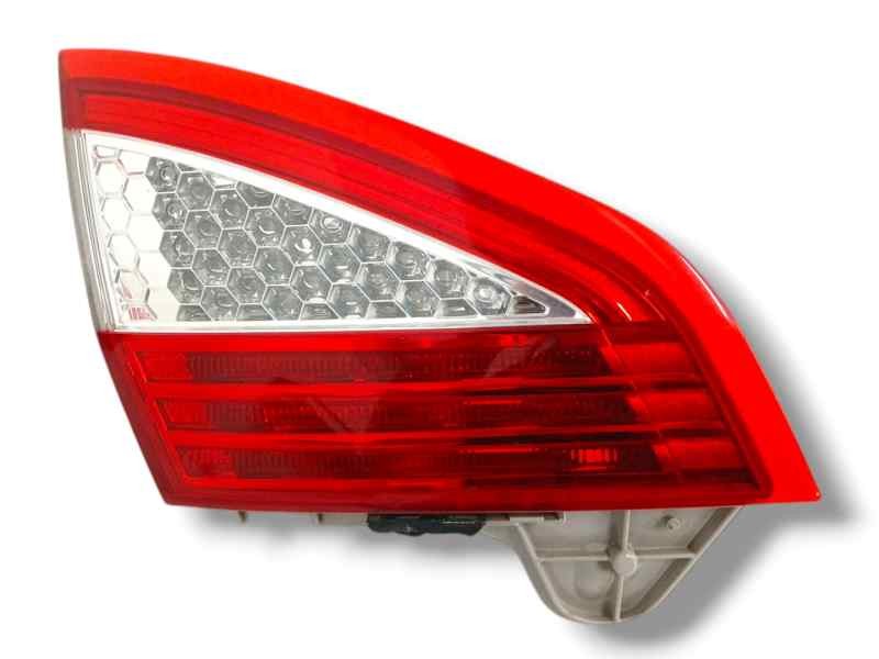 Recambio de piloto trasero izquierdo interior para ford mondeo ber. (ca2) 2.0 tdci cat referencia OEM IAM   