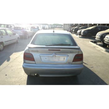 citroën xsara berlina del año 2001