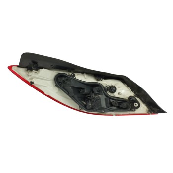 Recambio de piloto trasero derecho para opel insignia berlina 2.0 16v cdti referencia OEM IAM 13226837  