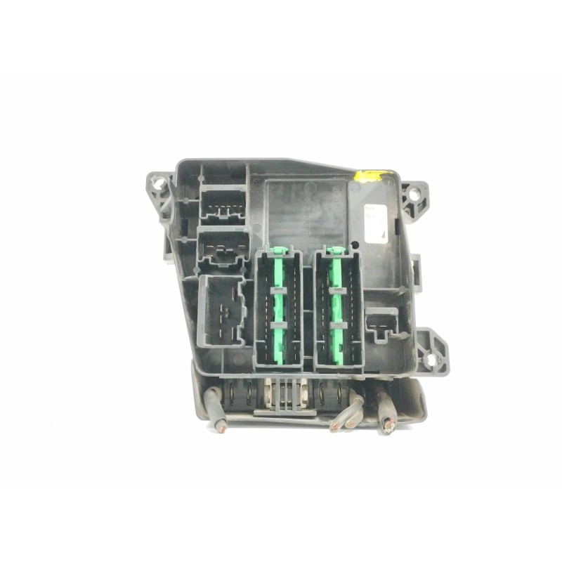 Recambio de caja reles / fusibles para mazda premacy (cp) 1.9 16v cat referencia OEM IAM   