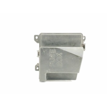 Recambio de caja reles / fusibles para mazda premacy (cp) 1.9 16v cat referencia OEM IAM   