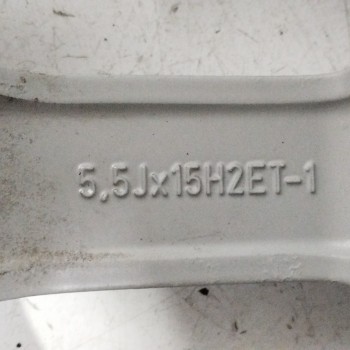 Recambio de llanta para smart fortwo coupe 0.7 cc referencia OEM IAM 0015426V001 4,0JX15H2 ET27 3H 3X135