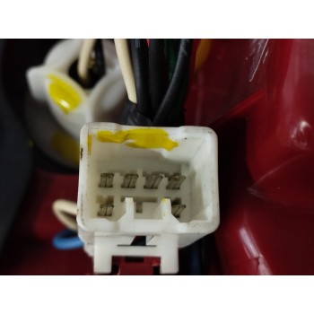 Recambio de piloto trasero izquierdo para chevrolet nubira berlina 1.6 cat referencia OEM IAM 0311001929  
