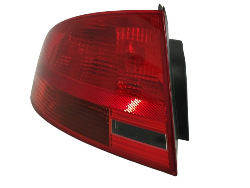 Recambio de piloto trasero izquierdo para audi a4 berlina (8e) 2.0 16v tfsi referencia OEM IAM 8E5945095 Recambio de piloto trasero izquierdo para audi a4 berlina (8e) 2.0 16v tfsi referencia OEM IAM 8E5945095