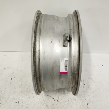 Recambio de llanta para ssangyong rodius ii 2.2 xdi referencia OEM IAM  16JX6,5J ET38 5H 5X130