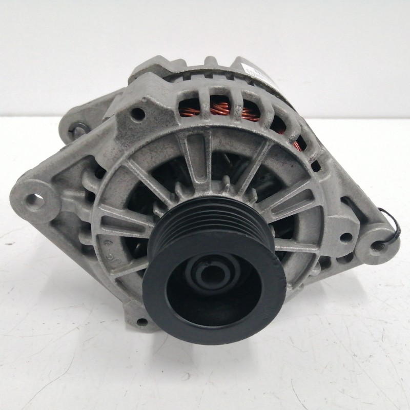 Recambio de alternador para daewoo lanos cool referencia OEM IAM 70A  