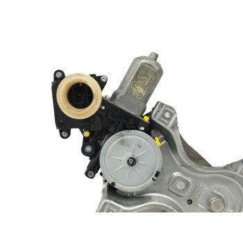 Recambio de elevalunas delantero derecho para toyota verso 1.6 16v cat referencia OEM IAM 698100F020  