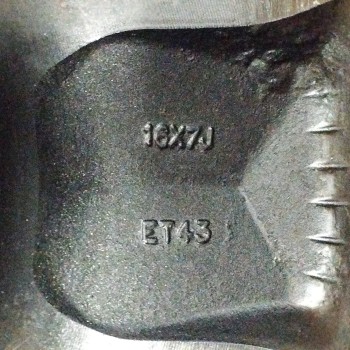 Recambio de llanta para ssangyong kyron 2.0 xdi 4x4 referencia OEM IAM 4173009340 16X7J ET43 5H 5X130