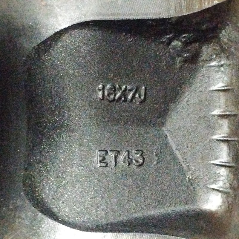 LLANTA 16X7J ET43 5H 5X130