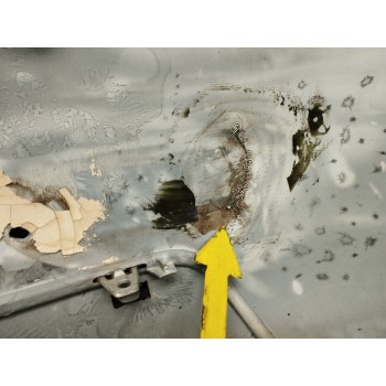 Recambio de paragolpes trasero para peugeot 1007 1.4 hdi referencia OEM IAM  OBSERVAR FOTOS 