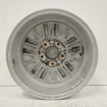 Recambio de llanta para ssangyong rodius ii 2.2 xdi referencia OEM IAM  16JX6,5J ET38 5H 5X130