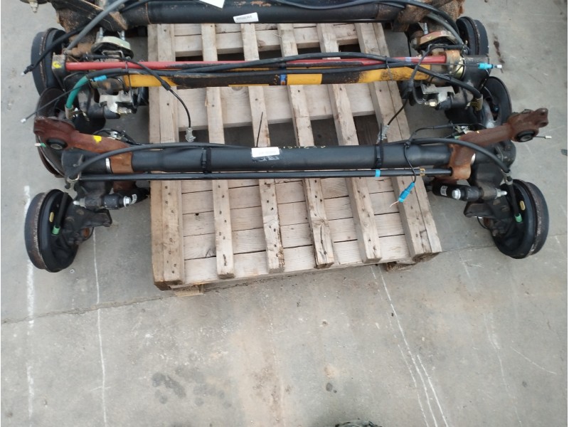 Recambio de puente trasero para peugeot 206 berlina referencia OEM IAM   