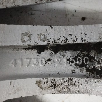 Recambio de llanta para ssangyong rodius ii 2.2 xdi referencia OEM IAM  16JX6,5J ET38 5H 5X130