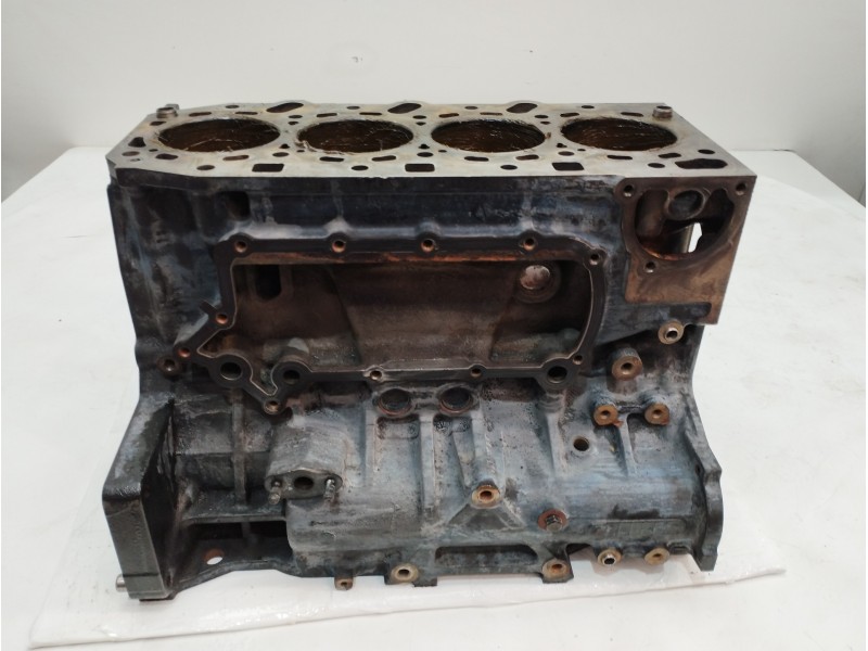 Recambio de bloque para kia sorento 2.5 crdi cat referencia OEM IAM D4CB  