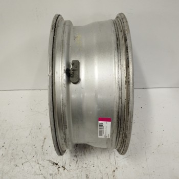 Recambio de llanta para ssangyong rodius ii 2.2 xdi referencia OEM IAM  16JX6,5J ET38 5H 5X130