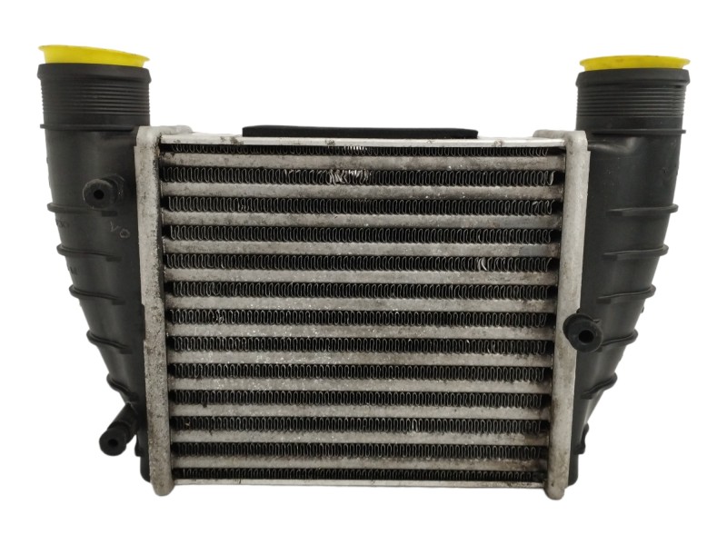 Recambio de intercooler para audi a4 berlina (8e) 2.0 16v tfsi referencia OEM IAM 8E0145806M Recambio de intercooler para audi a4 berlina (8e) 2.0 16v tfsi referencia OEM IAM 8E0145806M