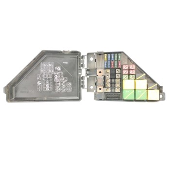 Recambio de caja reles / fusibles para mg serie 75 (j/rj) 2.5 v6 24v cat referencia OEM IAM YQE103111R  