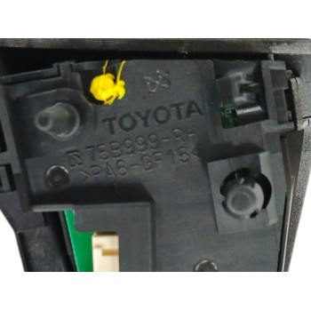 Recambio de mando volante para toyota rav 4 (a3) 2.2 d-4d cat referencia OEM IAM 75B999RH LADO DERECHO 