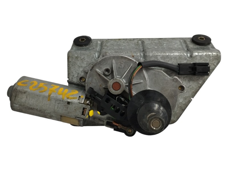 Recambio de motor limpia trasero para mitsubishi space star (dg0) 1.3 cat referencia OEM IAM 0390206515  