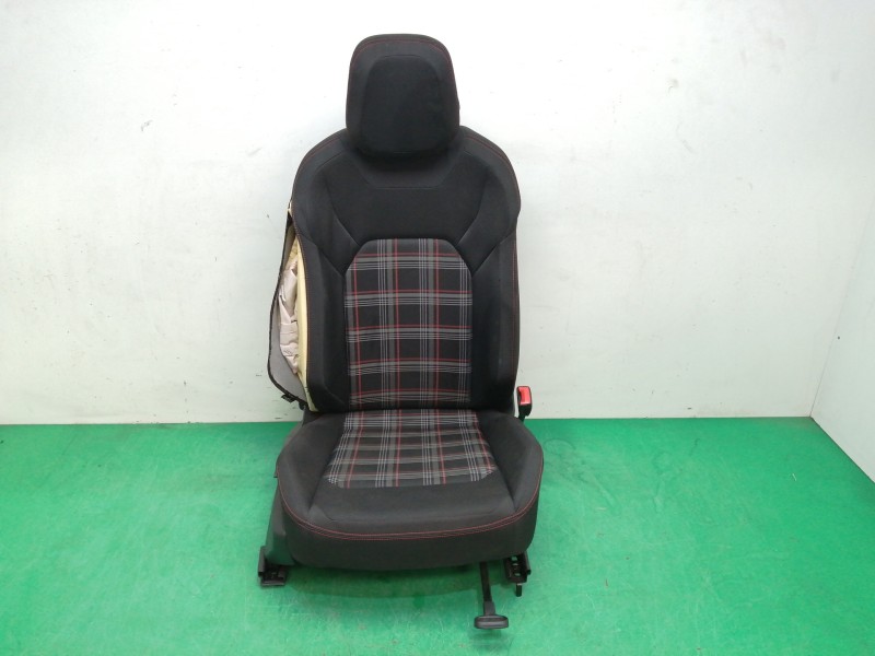 Recambio de asiento delantero derecho para volkswagen polo gti referencia OEM IAM NECESITA REPARACION Recambio de asiento delantero derecho para volkswagen polo gti referencia OEM IAM NECESITA REPARACION