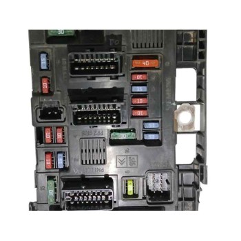 Recambio de caja reles / fusibles para citroën c3 1.4 hdi referencia OEM IAM 9643498780 T118470004J 