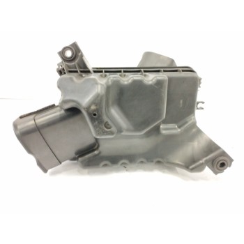 Recambio de filtro aire para kia sportage 2.0 crdi referencia OEM IAM 281001F250  