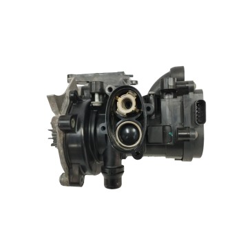 Recambio de bomba agua para volkswagen polo gti referencia OEM IAM 06L121012H 06L121600D 06L090A