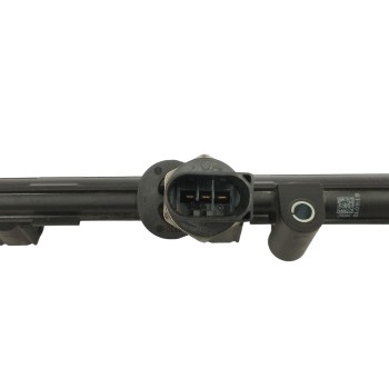 Recambio de rampa inyectora para volkswagen polo gti referencia OEM IAM 06K133681E  