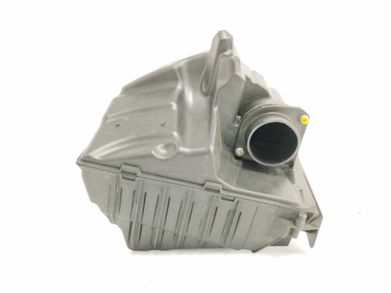 Recambio de filtro aire para renault megane iii berlina 5 p 1.6 16v referencia OEM IAM 8200947663  