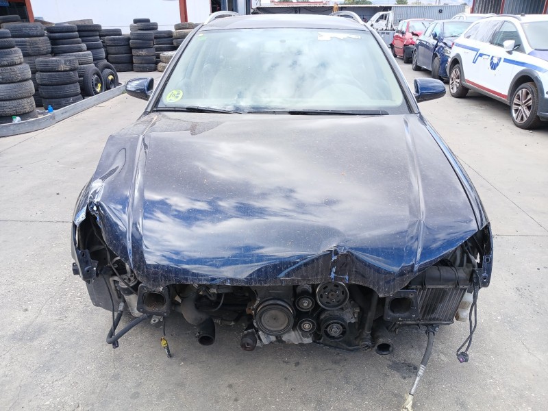 Recambio de carroceria corte para audi a4 avant (8e) 2.0 tdi referencia OEM IAM   