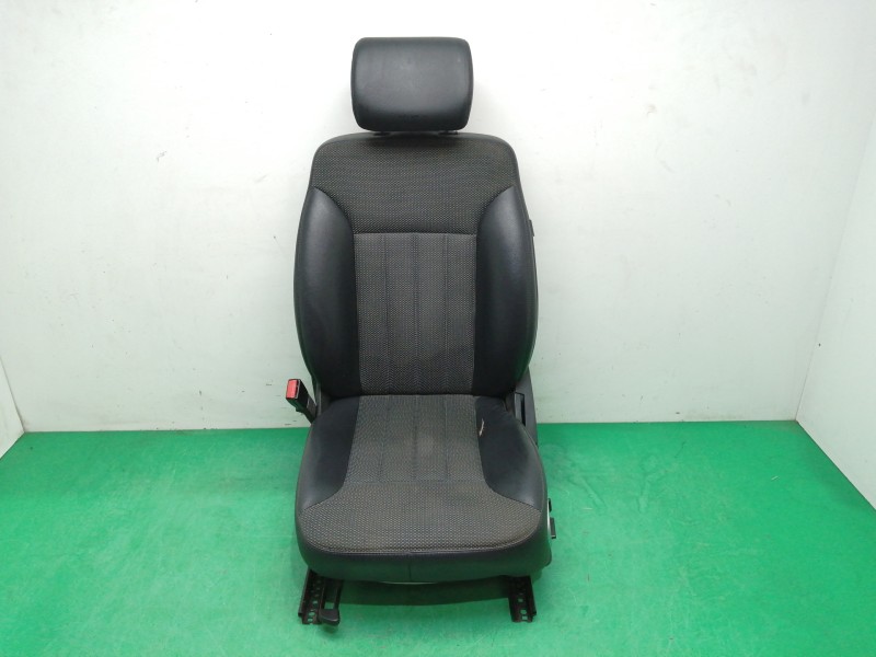 Recambio de asiento delantero izquierdo para mercedes-benz clase m (w164) 3.0 cdi cat referencia OEM IAM OBSERVAR FOTOS Recambio de asiento delantero izquierdo para mercedes-benz clase m (w164) 3.0 cdi cat referencia OEM IAM OBSERVAR FOTOS
