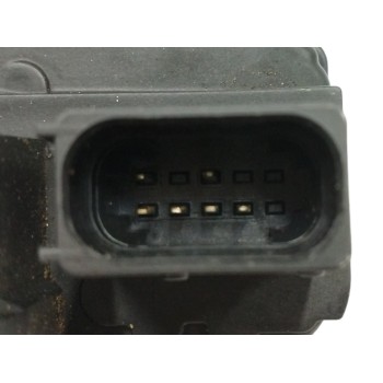 Recambio de cerradura puerta trasera derecha para opel insignia berlina 2.0 16v cdti referencia OEM IAM 13578025  