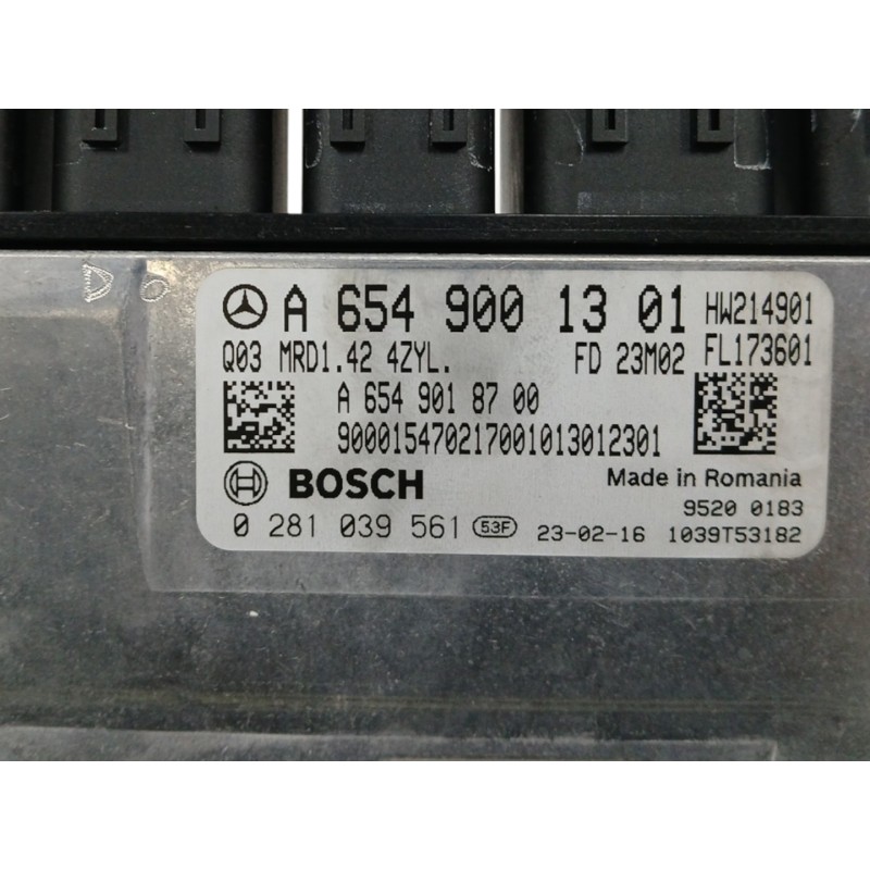 CENTRALITA MOTOR UCE OBSERVAR FOTO 0281039561