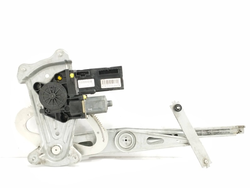 Recambio de elevalunas delantero izquierdo para renault megane iii berlina 5 p 1.6 16v referencia OEM IAM 807310004R 966367102 