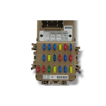 Recambio de caja reles / fusibles para subaru impreza sedán (gd) 2.0 i awd (gd9) referencia OEM IAM LB100701B  