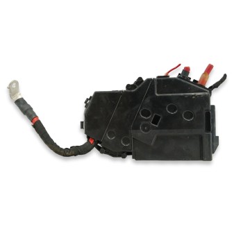 CAJA RELES / FUSIBLES A1775404007 