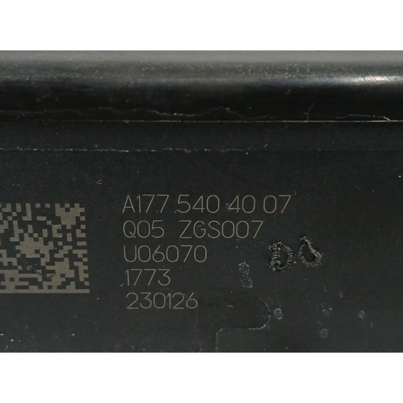 CAJA RELES / FUSIBLES