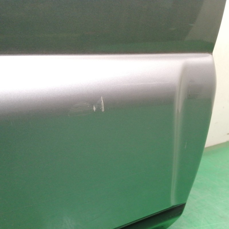 PUERTA TRASERA DERECHA OBSERVAR FOTOS