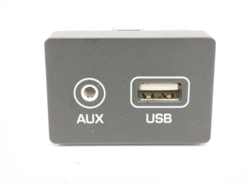 Recambio de modulo electronico para hyundai tucson 1.6 cat referencia OEM IAM 96120D3000 PUERTO USB 