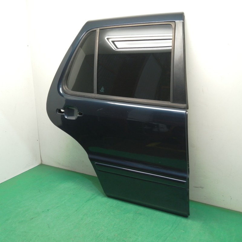 PUERTA TRASERA DERECHA OBSERVAR FOTOS