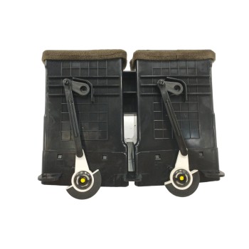 Recambio de rejilla aireadora para kia sportage 2.7 cat referencia OEM IAM KM84810A CENTRAL 80335148