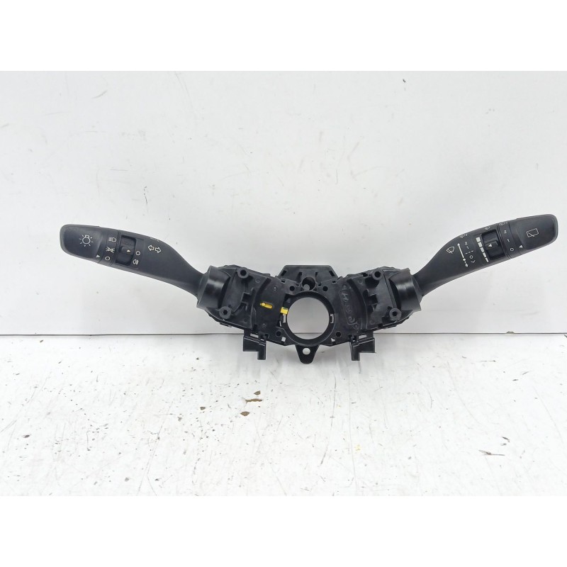 Recambio de mando multifuncion para hyundai i20 ii (gb, ib) 1.2 referencia OEM IAM 299141440  