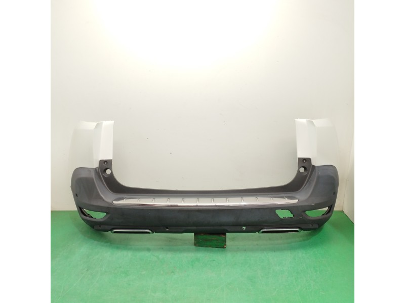Recambio de paragolpes trasero para peugeot 5008 1.2 12v e-thp referencia OEM IAM 98166681877 9814460077 