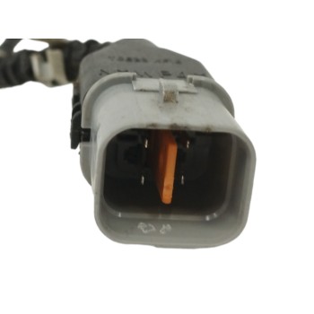 Recambio de sonda lambda para kia sportage 2.7 cat referencia OEM IAM 3921037523 NTK588H12 