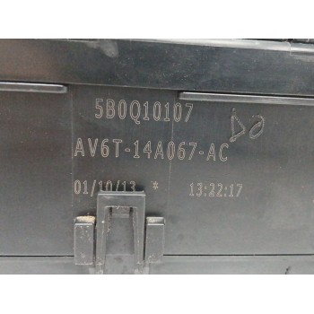 Recambio de caja reles / fusibles para volvo v40 1.6 diesel cat referencia OEM IAM AV6T14A067AC  